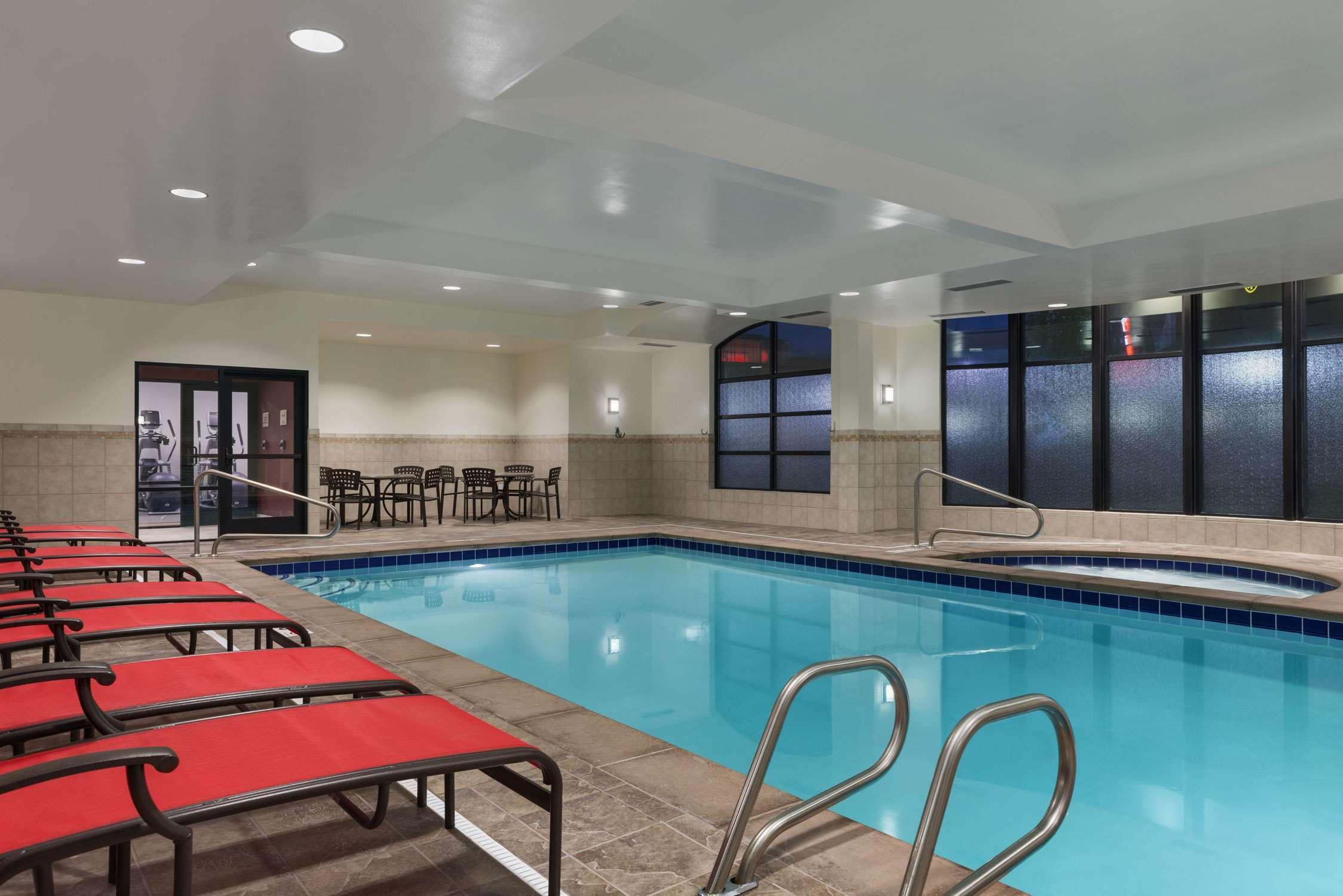 Hilton Garden Inn Огдън Екстериор снимка