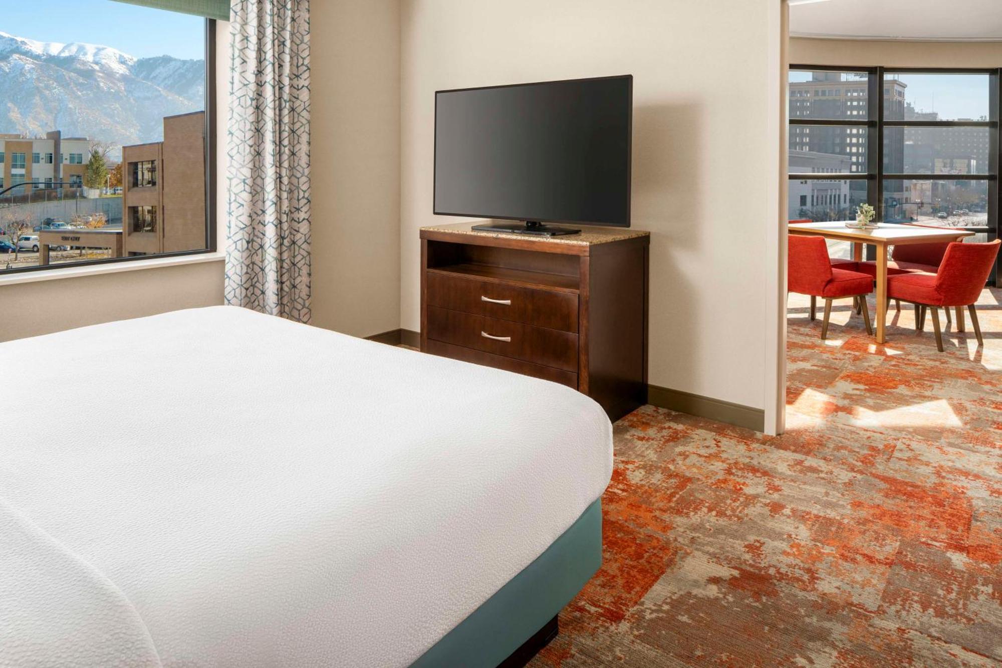 Hilton Garden Inn Огдън Екстериор снимка